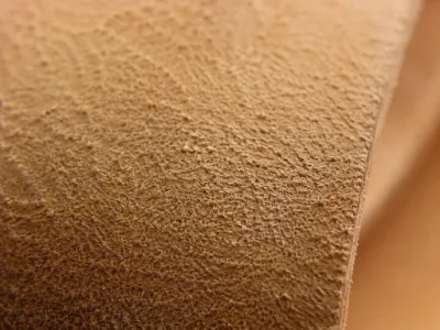 Cuero Crust — detalle 2